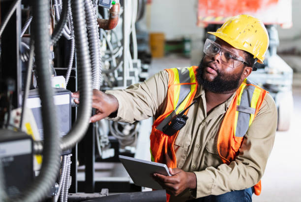 Best Electrical Contractors for Businesses  in Mendon, IL